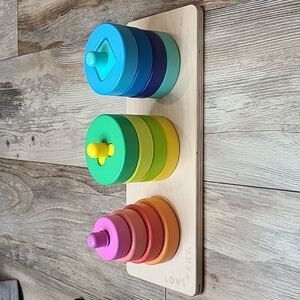 Lovevery Twist & Pivot Pattern Puzzle The Investigator Play Kit Months 31, 32,33